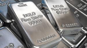 Silver Hits All-Time High Above ₹2.5 Lakh Per Kg in India